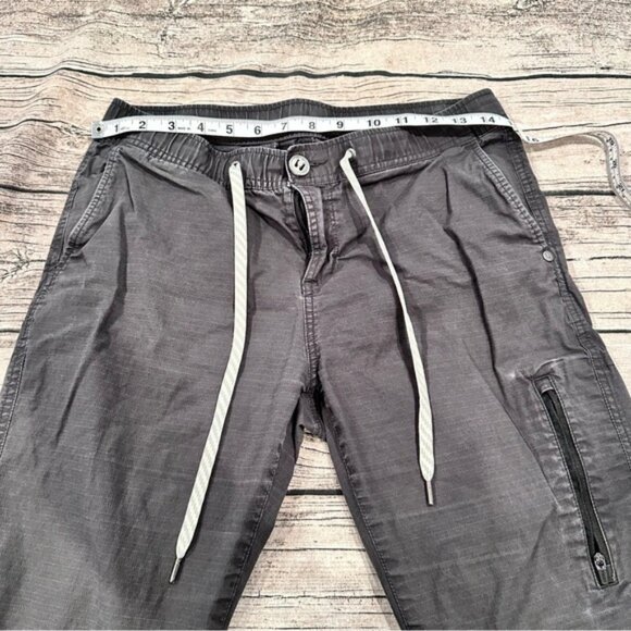 Vuori Charcoal Ripstop Pants Size ~Small - Picture 6 of 9